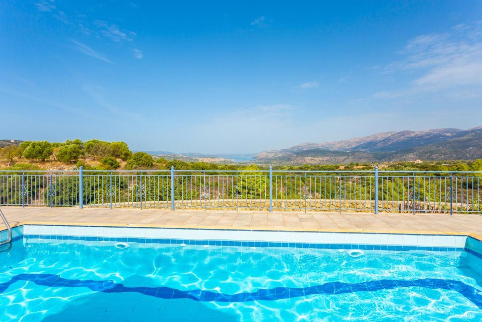 Villa Europe Ena Lakíthra Exterior foto